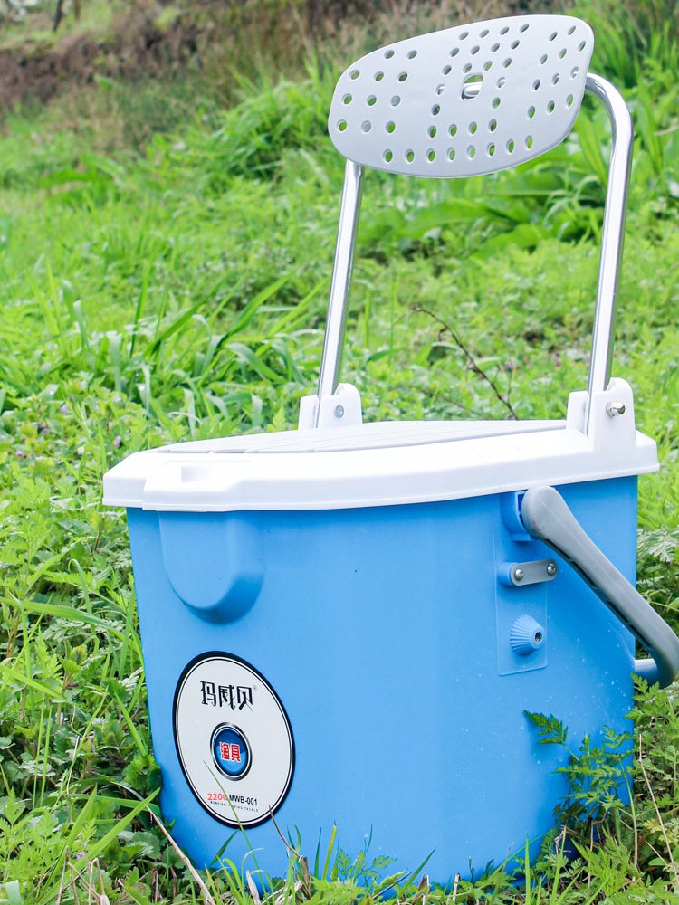 MINI-FISH CANS ARE TOO LIGHT AND NEW TO FIT IN MULTI-PURPOSE FISHING BOX 22L TO LIGHTWEIGHT CAPACITY